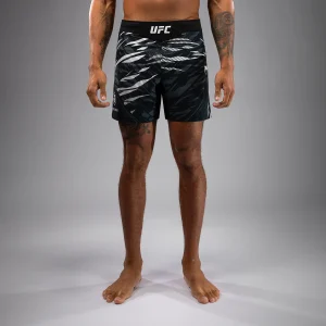 Shorts de Combat pour Hommes UFC Fusion by Venum Authentic Fight Night - Coupe Courte - Noir