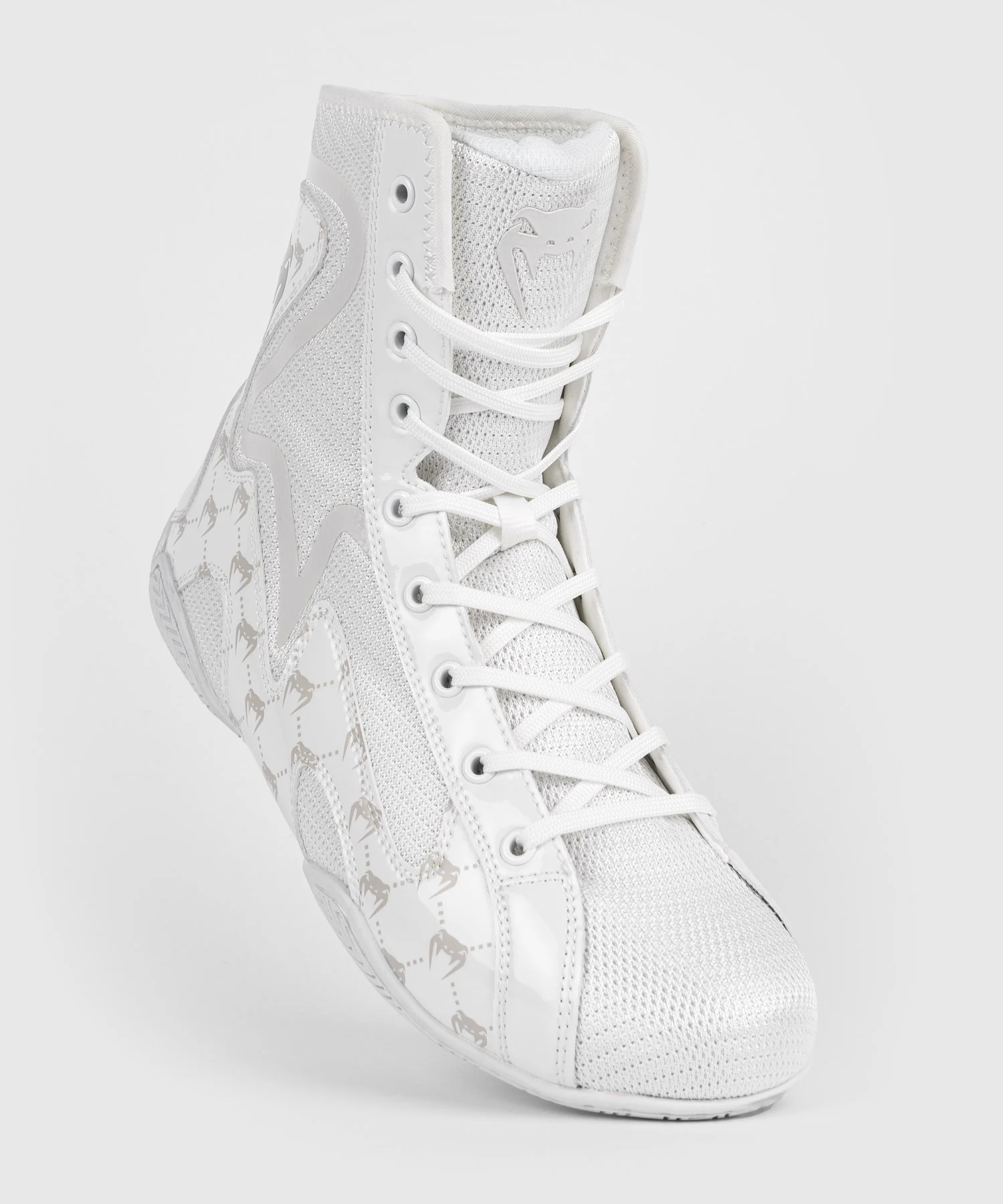 Chaussures de boxe Venum Elite Evo Monogram - Blanc/Blanc Cassé – Image 2