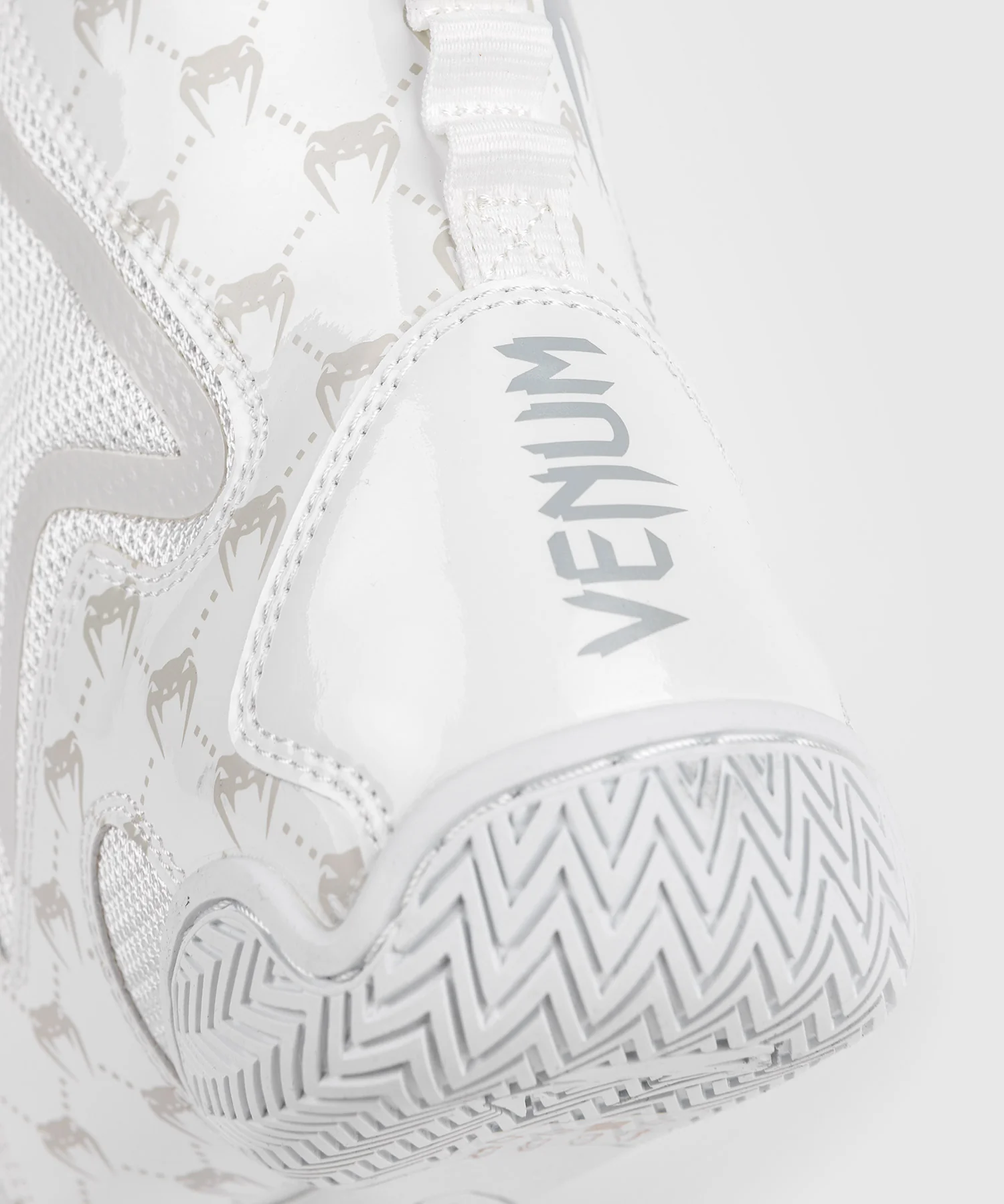 Chaussures de boxe Venum Elite Evo Monogram - Blanc/Blanc Cassé – Image 8